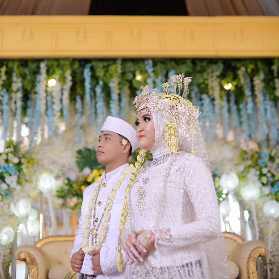 Rista Risqi Fauzi profile icon