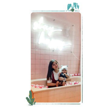 Dania Nur A profile icon