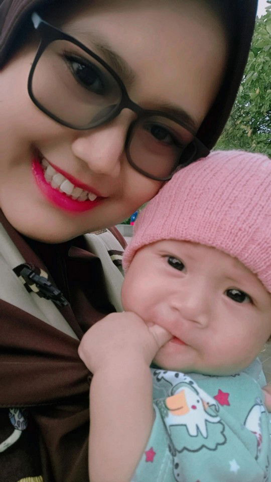 Putri Eka Fitriani profile icon