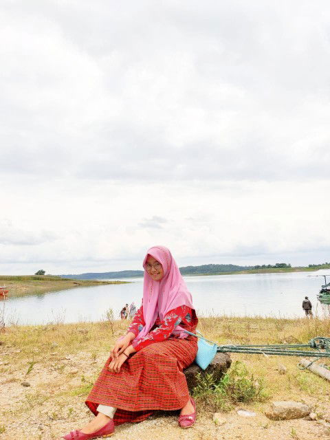 Rosa amelya putri profile icon