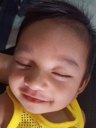 แอบถ่ายรูปลูก