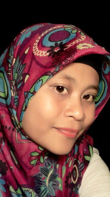 Reni Haryanti profile icon