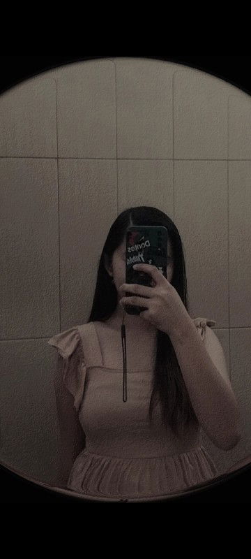 Deshemae Macabane profile icon