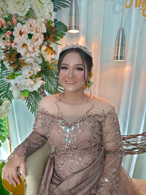 Angelina Agatha profile icon