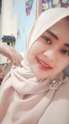 Atri Yulaesanti profile icon