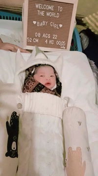 Resi Apriani profile icon