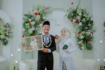 Indri Noviana profile icon