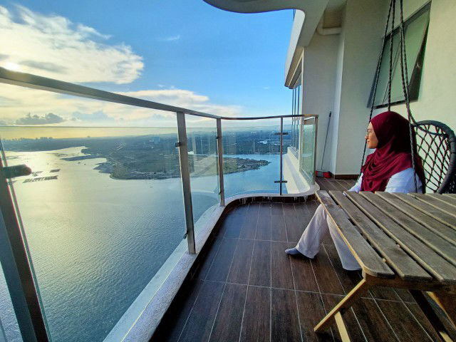 Adibah Anis profile icon