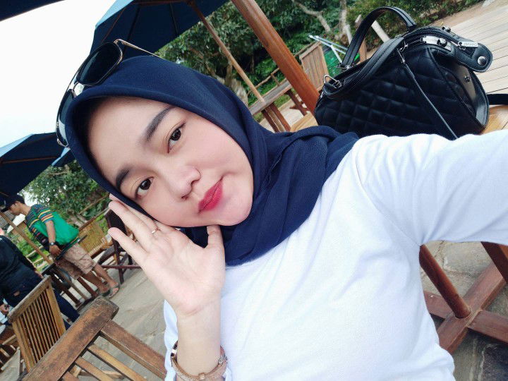 Dinda Kidiw profile icon