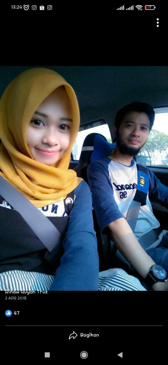 Rina Wati profile icon