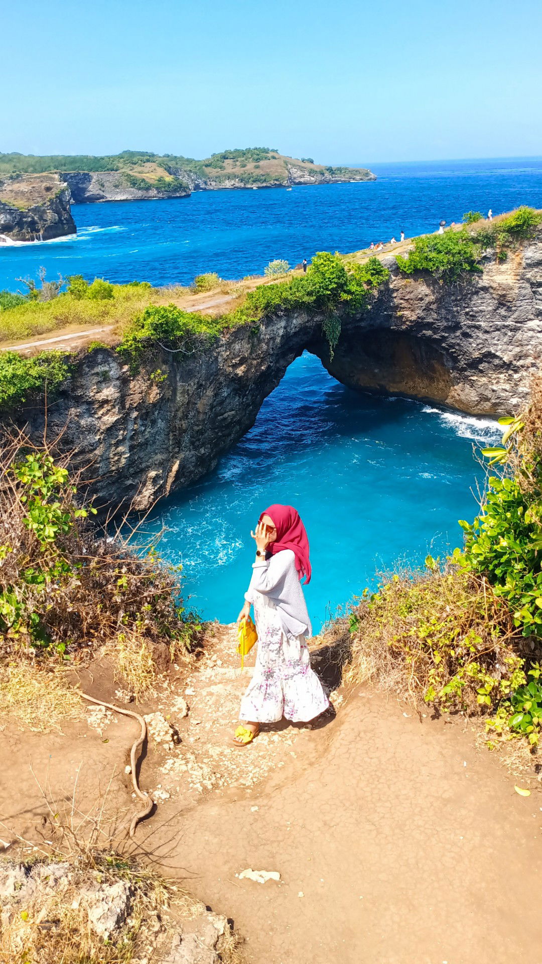 deasy ratna profile icon