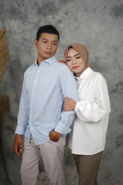 junika indri profile icon