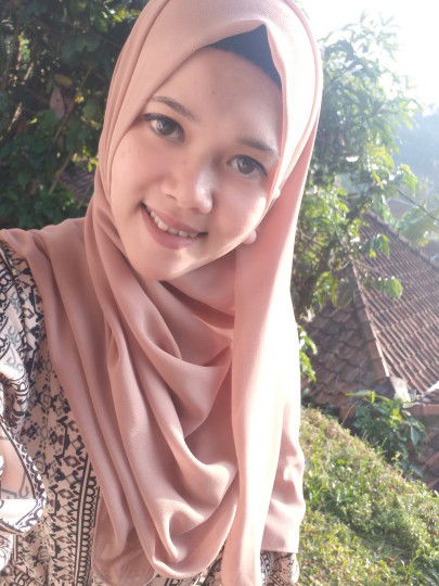 Fitri Nurhalimah profile icon