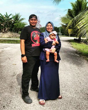 Fakhrisyazz _08 profile icon