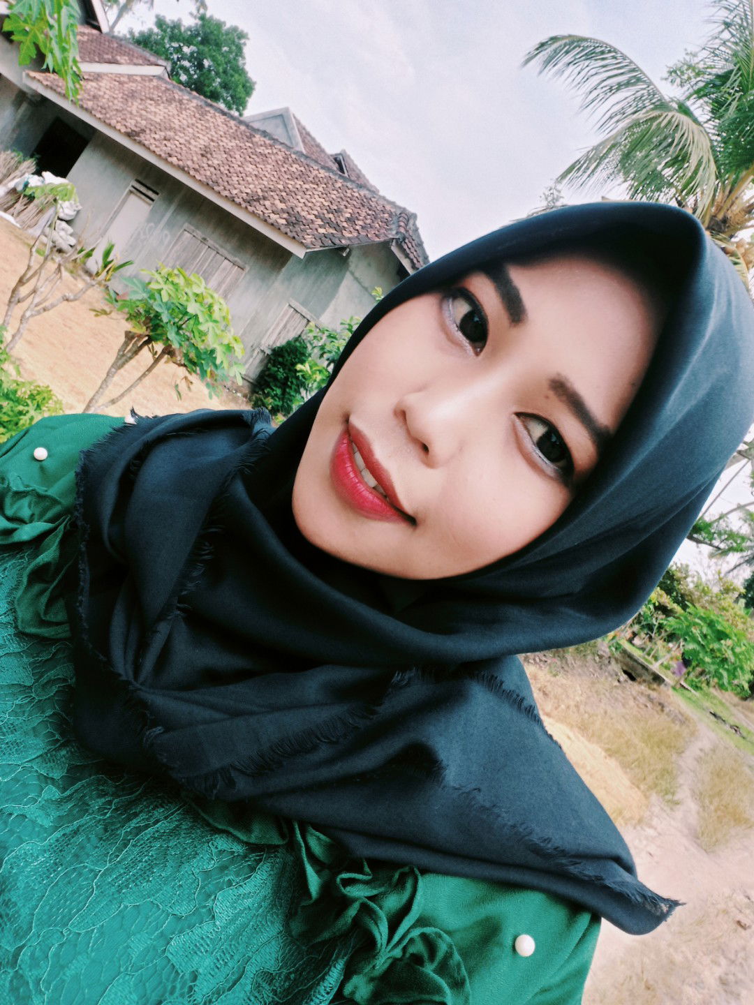 Cici Lestari profile icon