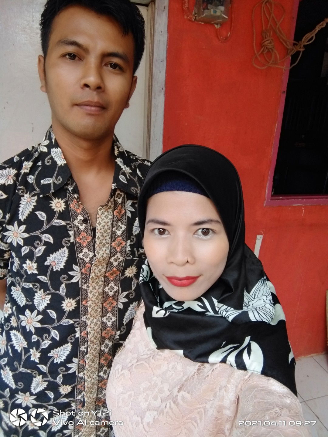 Lutri Sari profile icon