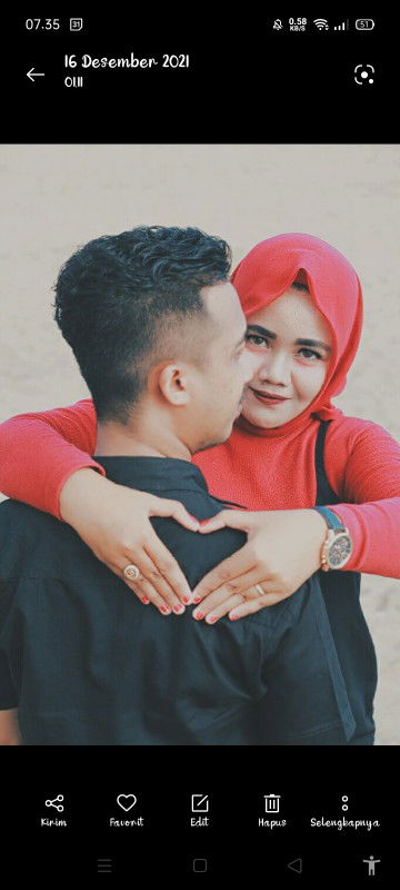 Dwi Cahyani profile icon