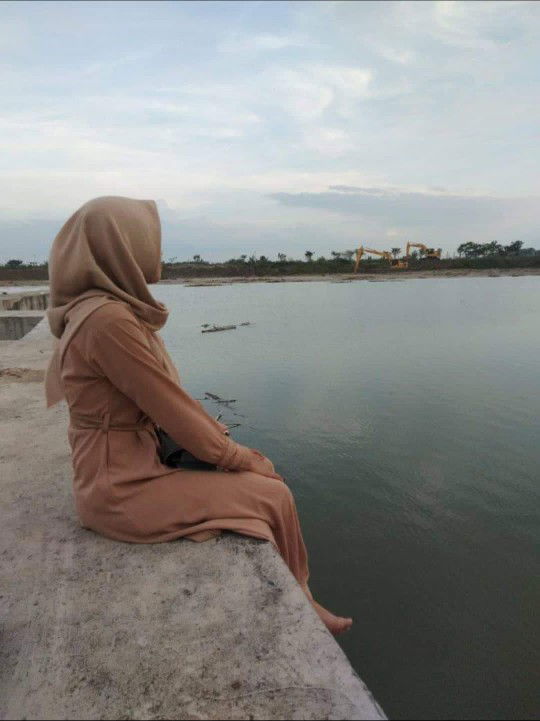 Magfiroh Khotim profile icon