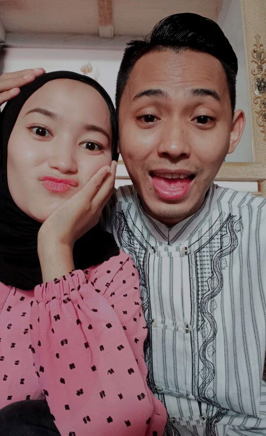 Lia Aprilliany profile icon