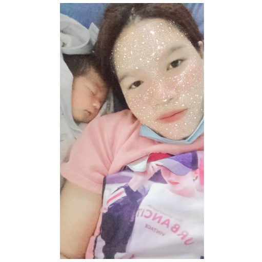 พลอยย จ๋า'า profile icon