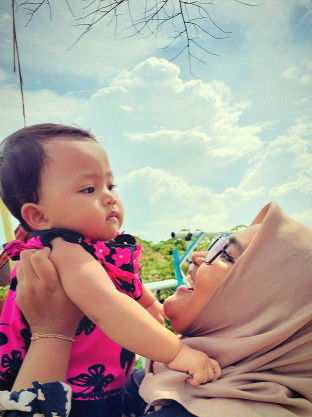 Yessy Herlin Seprilia profile icon