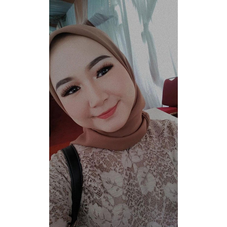 devi novita sari profile icon