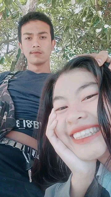 แว่นฟ้า profile icon