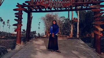 Silvia suprapti devi profile icon