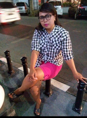 Gati Wahyuni profile icon