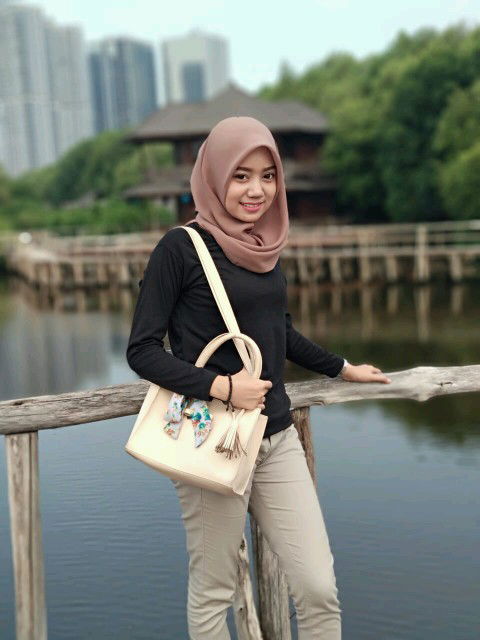 rhisma fadliah profile icon