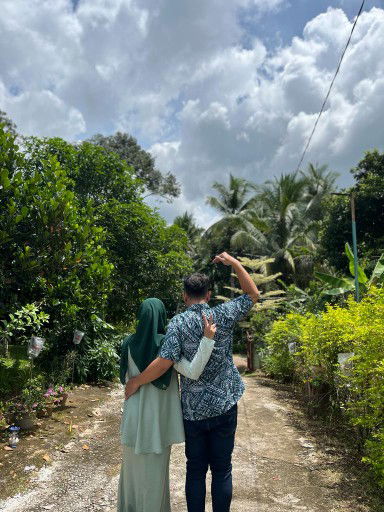 Raja Adibah profile icon