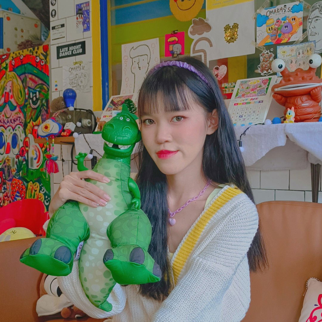 ณิชาก ร. profile icon