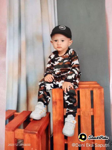 Deni Eka Saputri profile icon