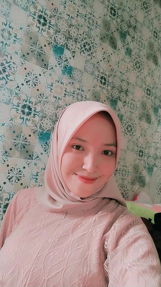 siti fita sari profile icon