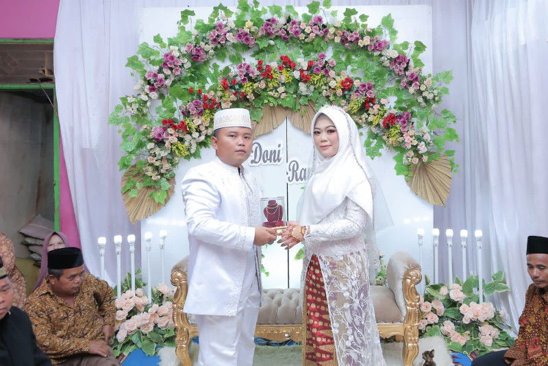 Rani Ayu Dewi profile icon