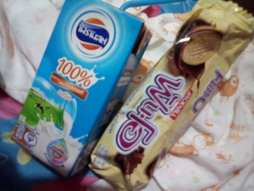 หิวทั้งวันทั้งคืน