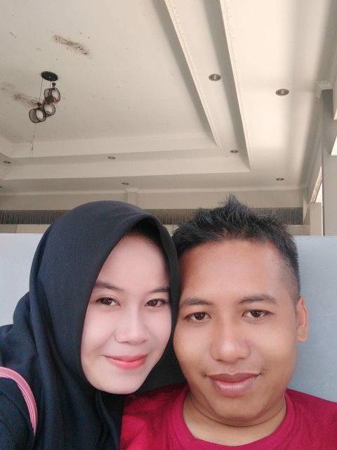 Anisa Khoerunnisa profile icon