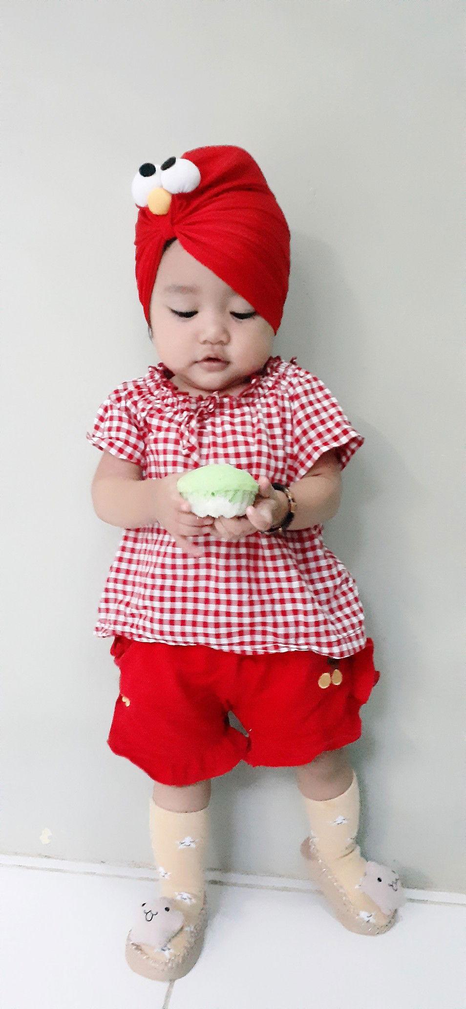 esi kurniawati profile icon