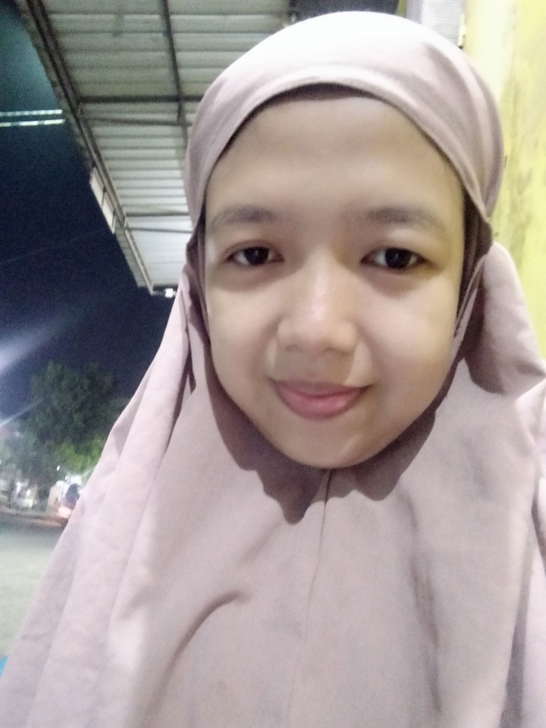 DewiMuthi profile icon