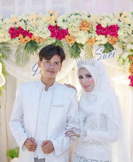 Suci Hardiyaningsih profile icon