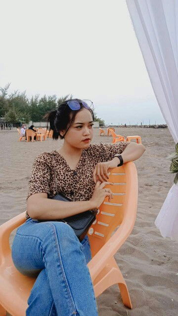 Adelia Firda profile icon