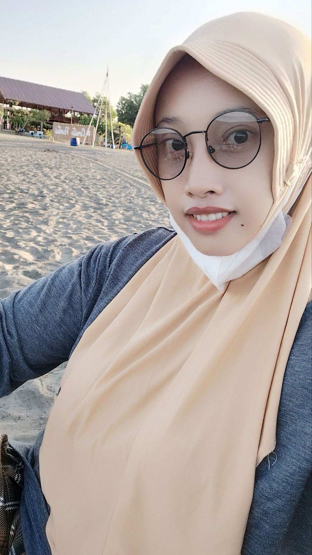 evidiantisari@gmail.com profile icon