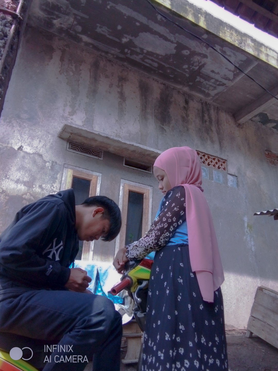 Resti Mulyati profile icon