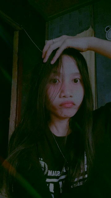 Ratna Wati profile icon