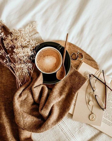 Novi Indriyani profile icon