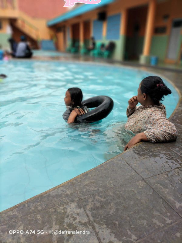 yeyen kodariah profile icon