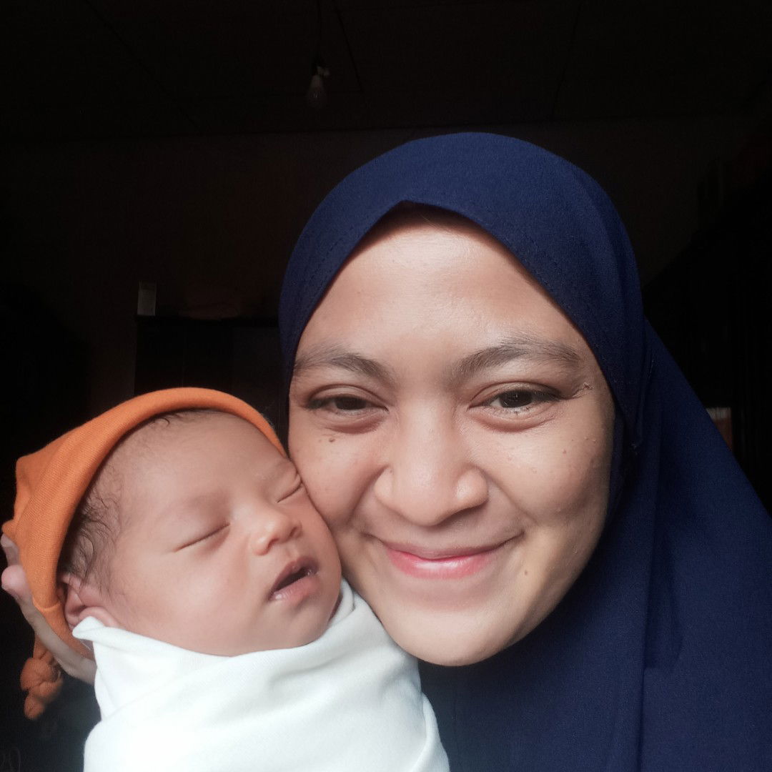 Tri Handayani profile icon