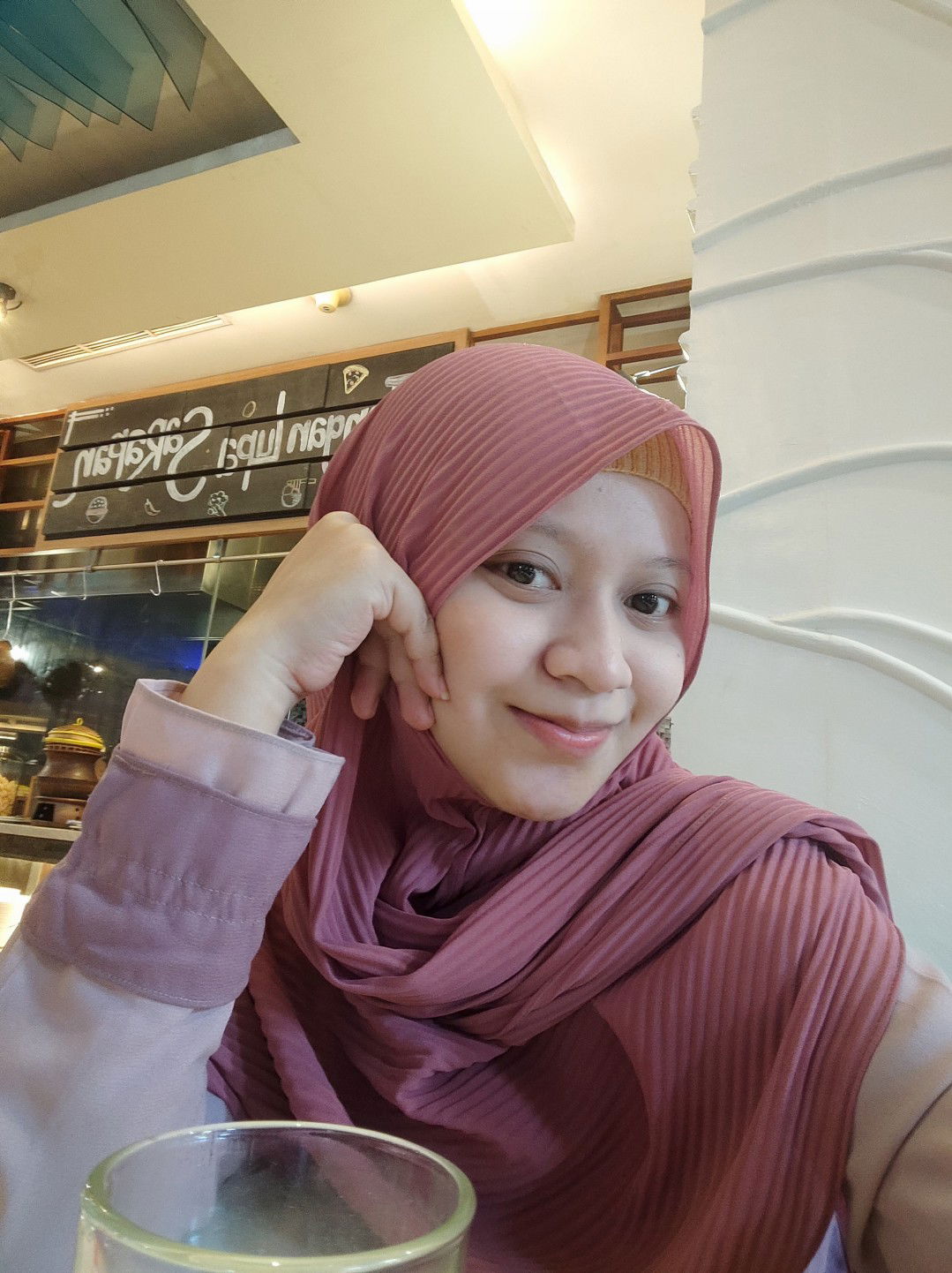 Dyah nahdotunn profile icon