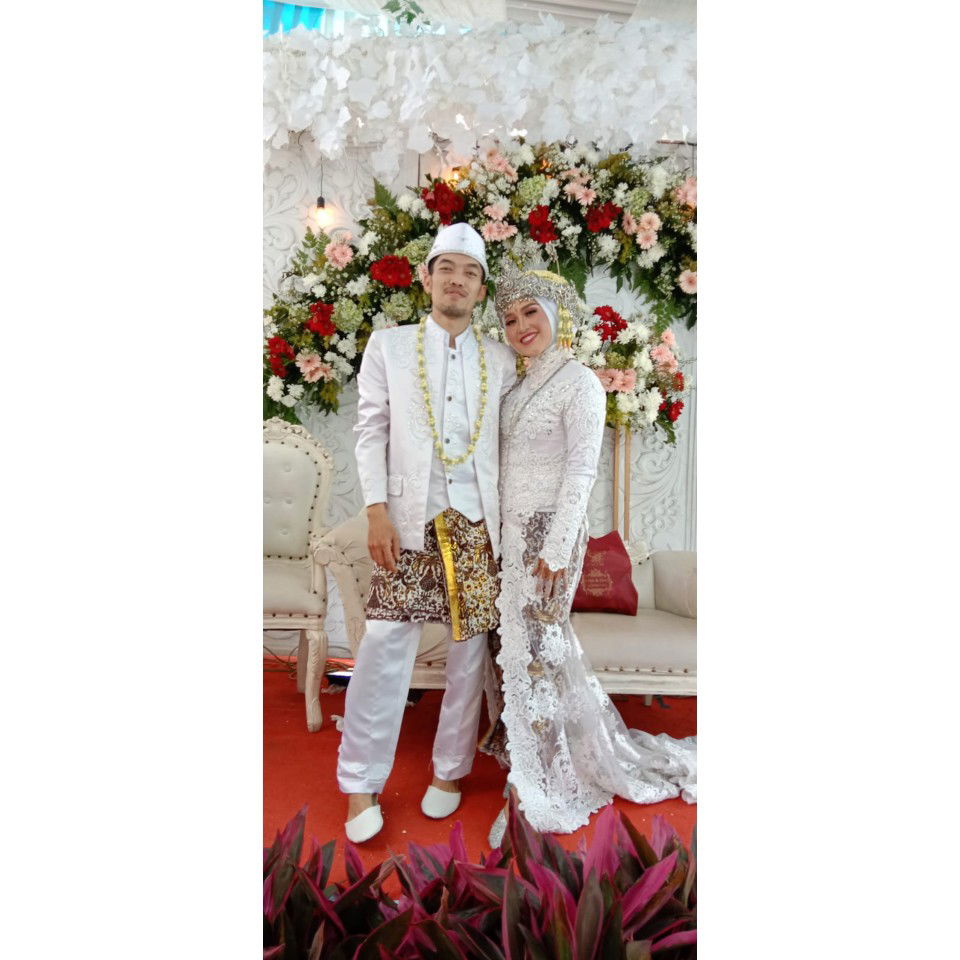 Dini Anjarwati profile icon