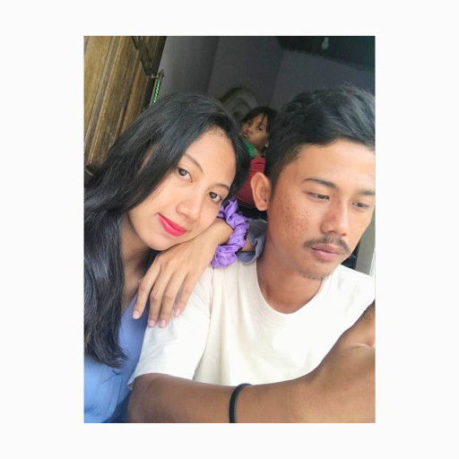 Eva ayu Chernia profile icon